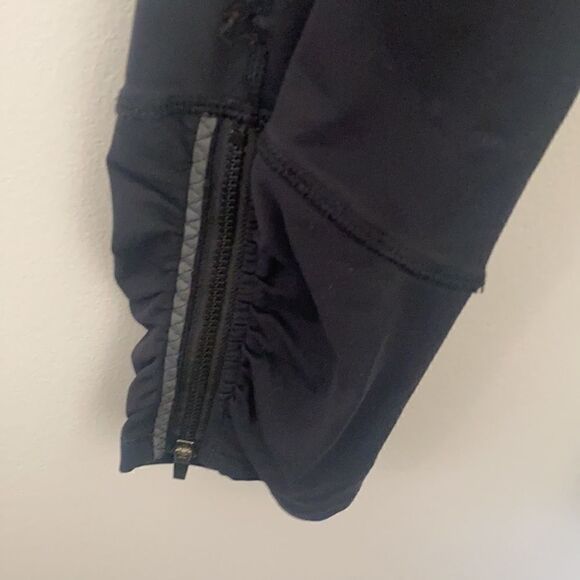 Lululemon Black Leggings 6  - Picture 6 of 8